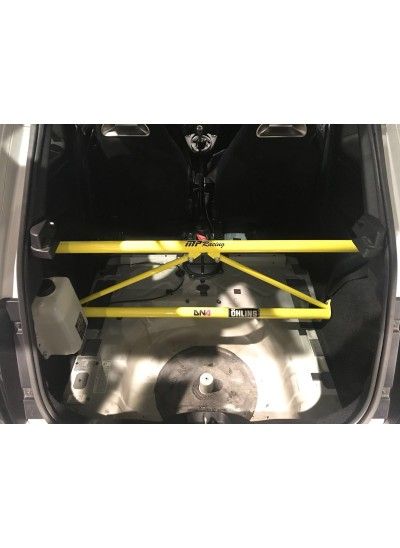 DNA Racing rear strut bar with tie rods kit